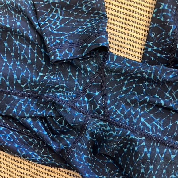 Lululemon Blue Leggings - Picture 6 of 6